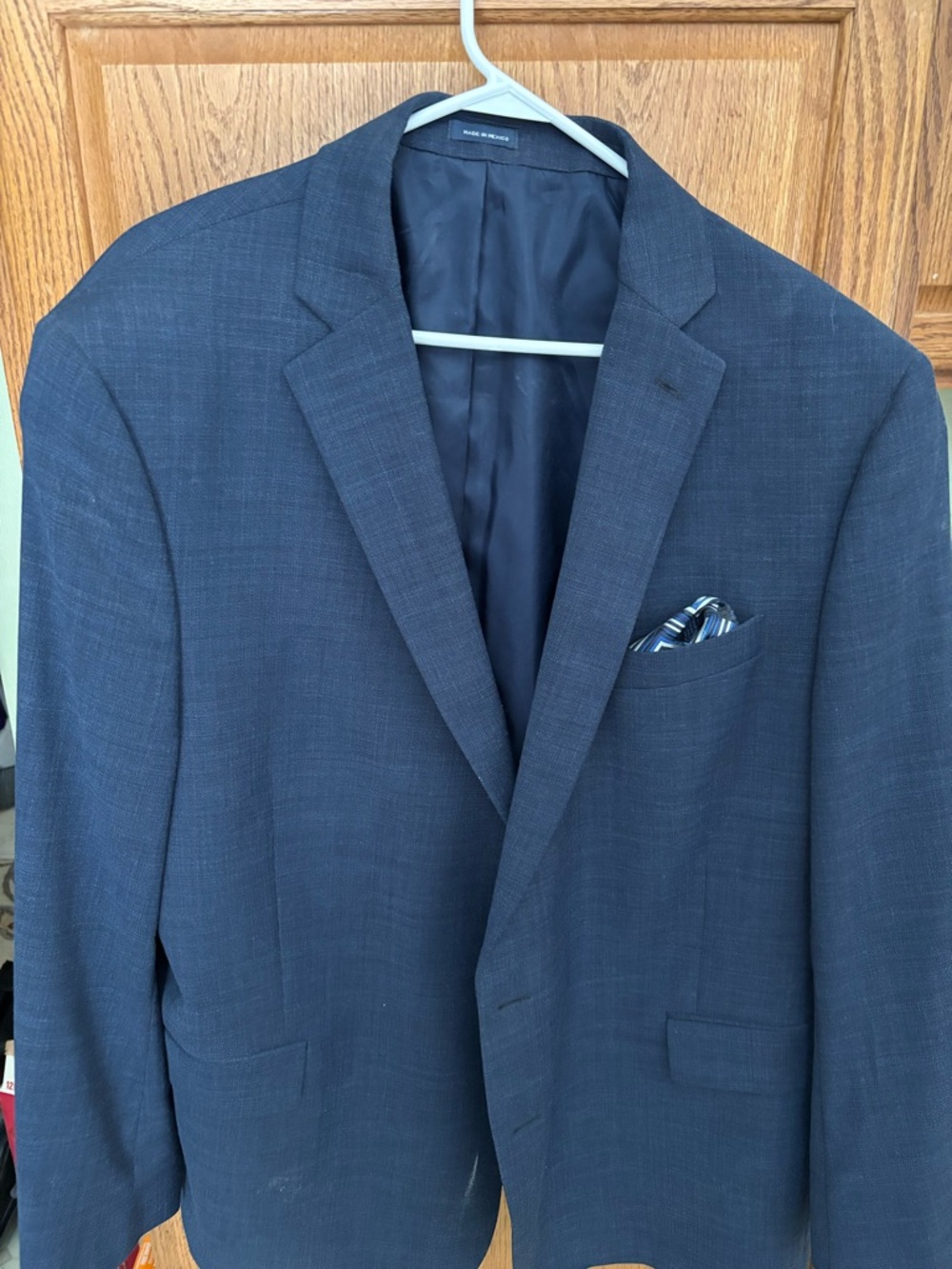 Stafford Navy Blue Men's Sport Coat with Pocket Square